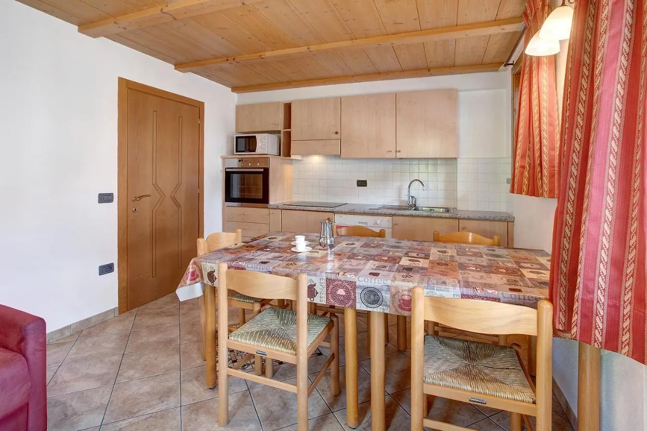 Baita Truzz Appartamento Monte Λιβίνιο 0*,